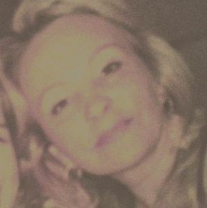 Meet your Posher, Pamela